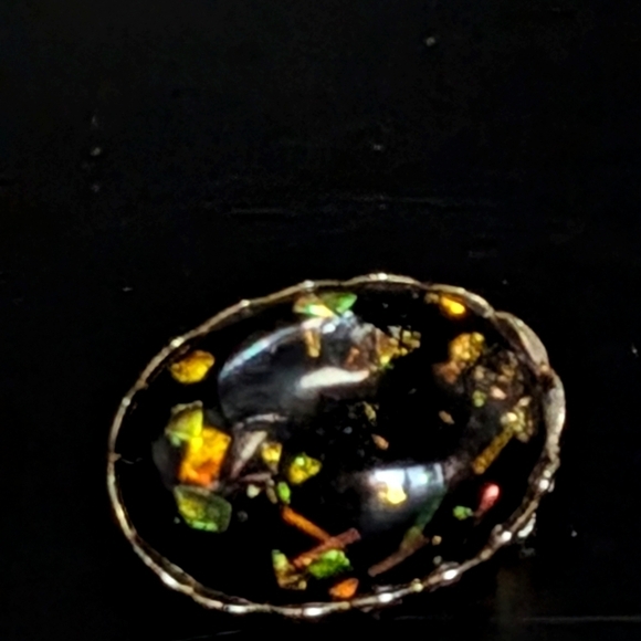 Vintage Ethiopian or Indonesian Opal Gold Tone Brooch Pin - Large Oval Cabochon - Picture 4 of 9